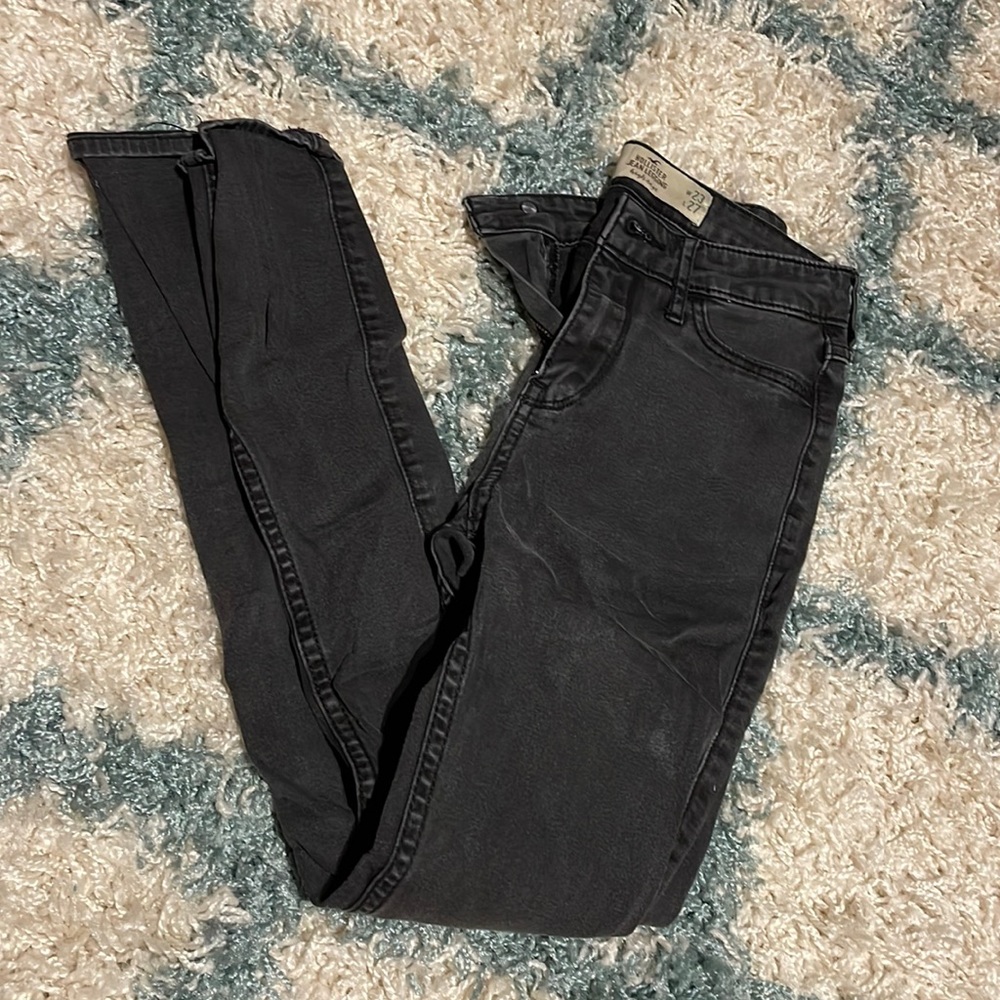 Black Hollister jean leggings